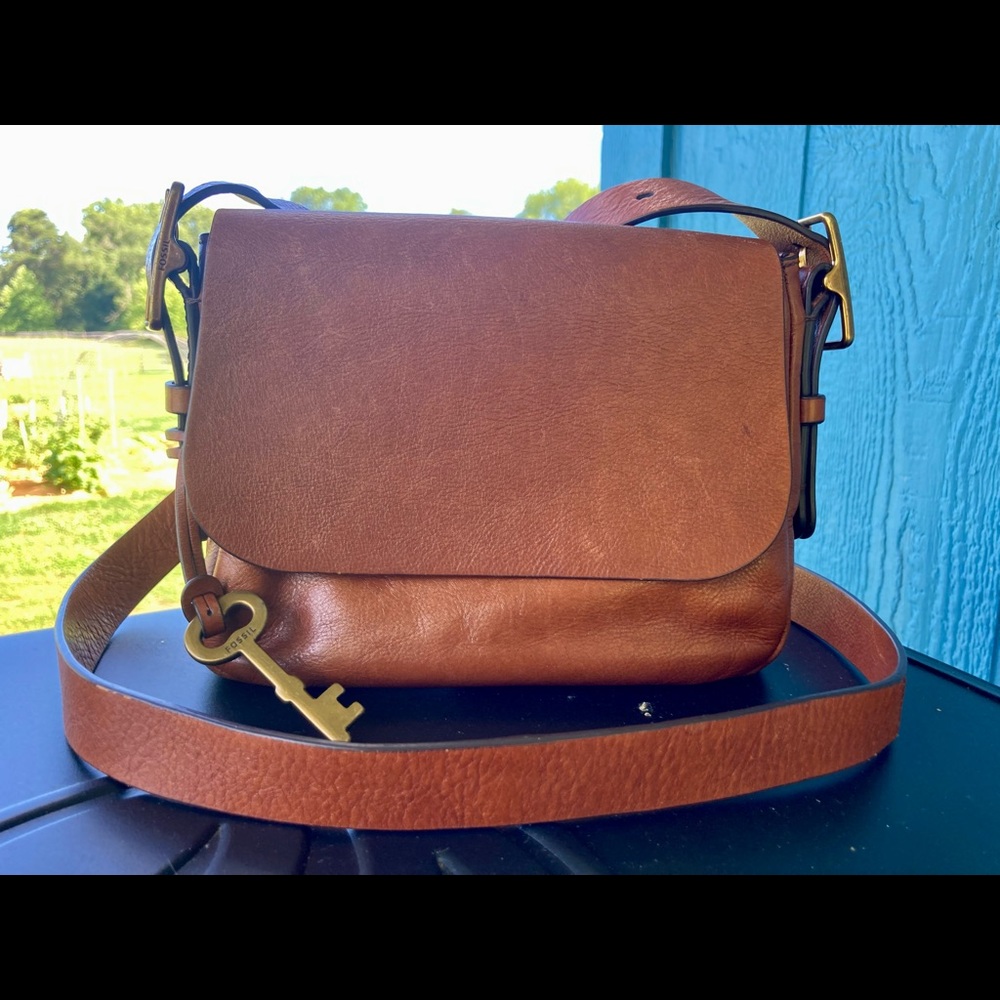 Fossil crossbody